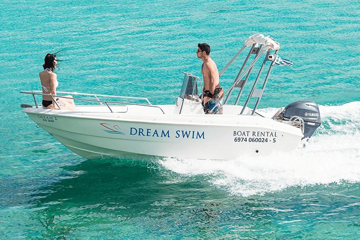 Water-Activities: Nautica 4.70 Dream Swim Boat Rental in Corsica
