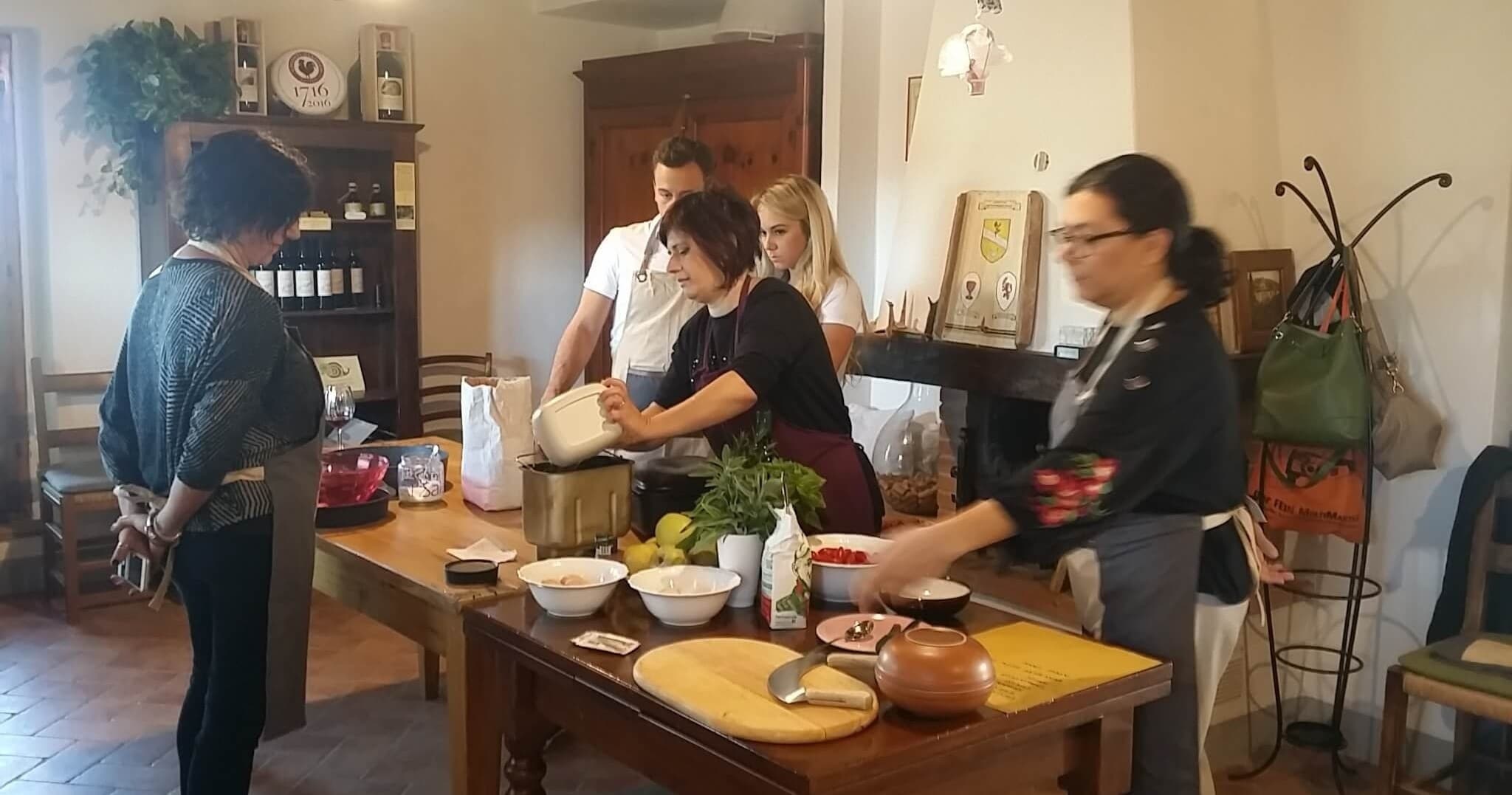 Tuscan Cooking Class in Chianti with De Gustibus Tours