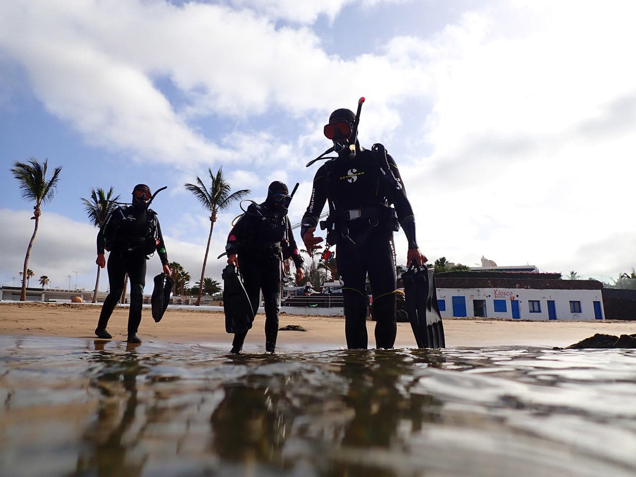 Special Offer - Discover Scuba Diving • Bring a friend!