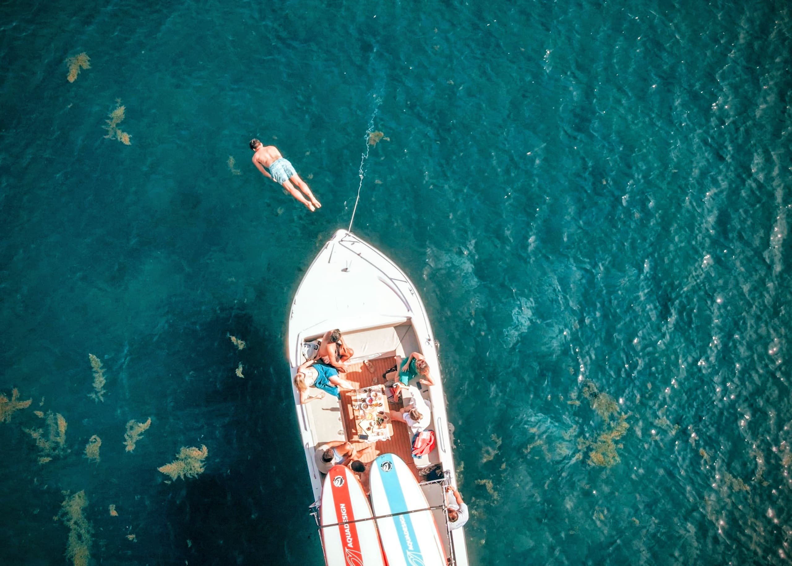 Sesimbra Essential Boat Tour: Sail Arrábida's Hidden Caves & Praia do Ribeiro do Cavalo