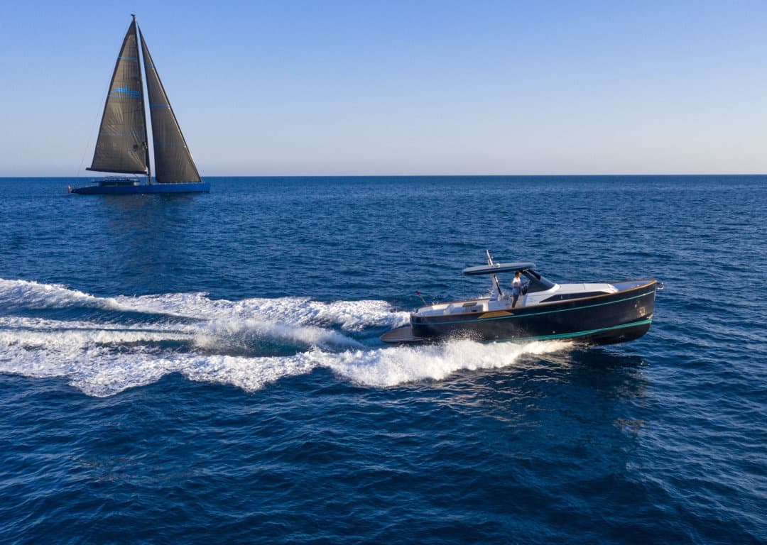 Coastal Boat Adventure with Excursion Boat Sorrento