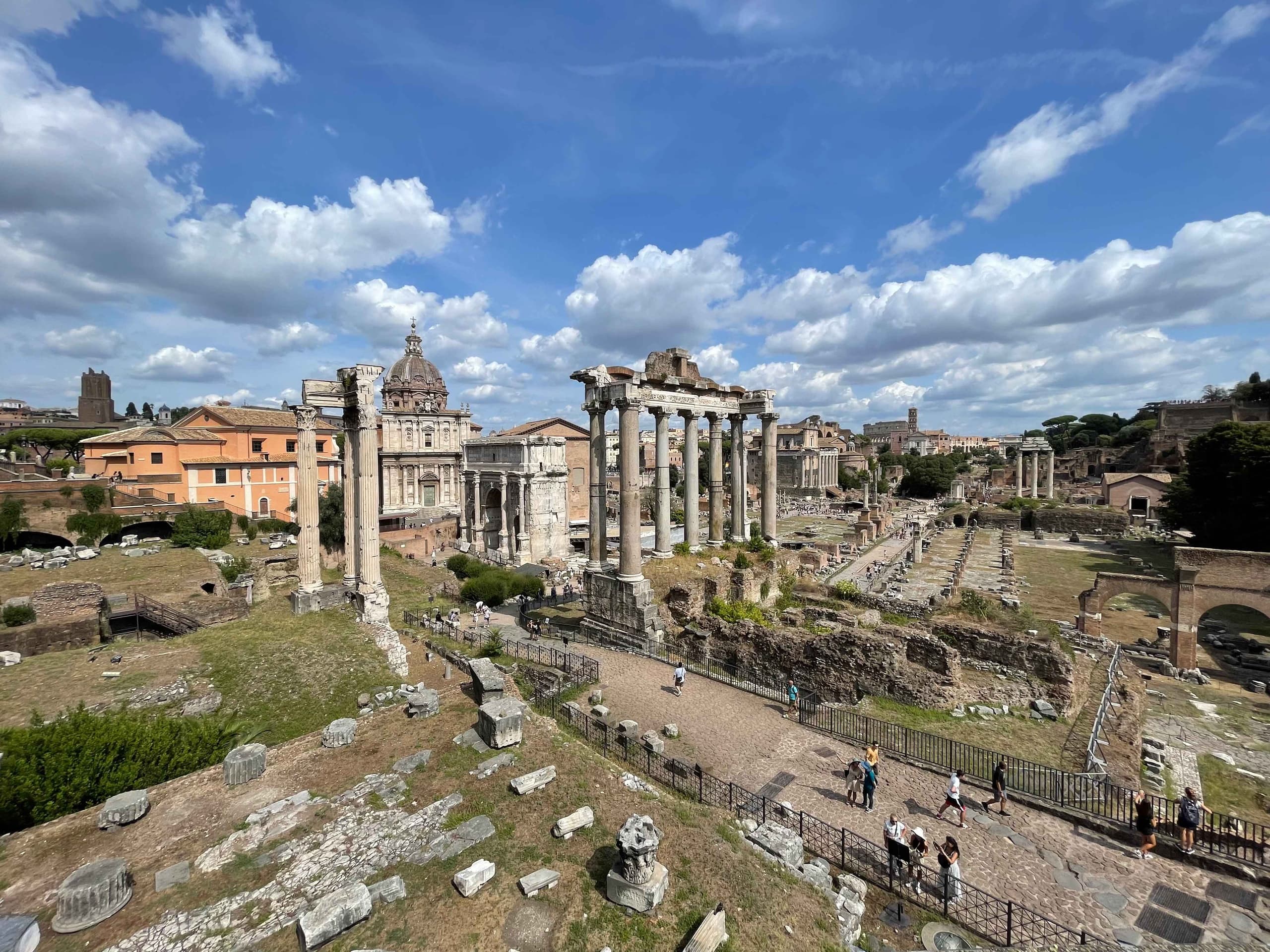 Photo Tour of Rome Landmarks with Photoexploring