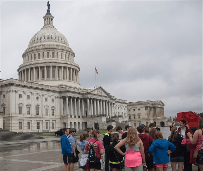 National Mall Walking Tour with Universal Tour Guide US