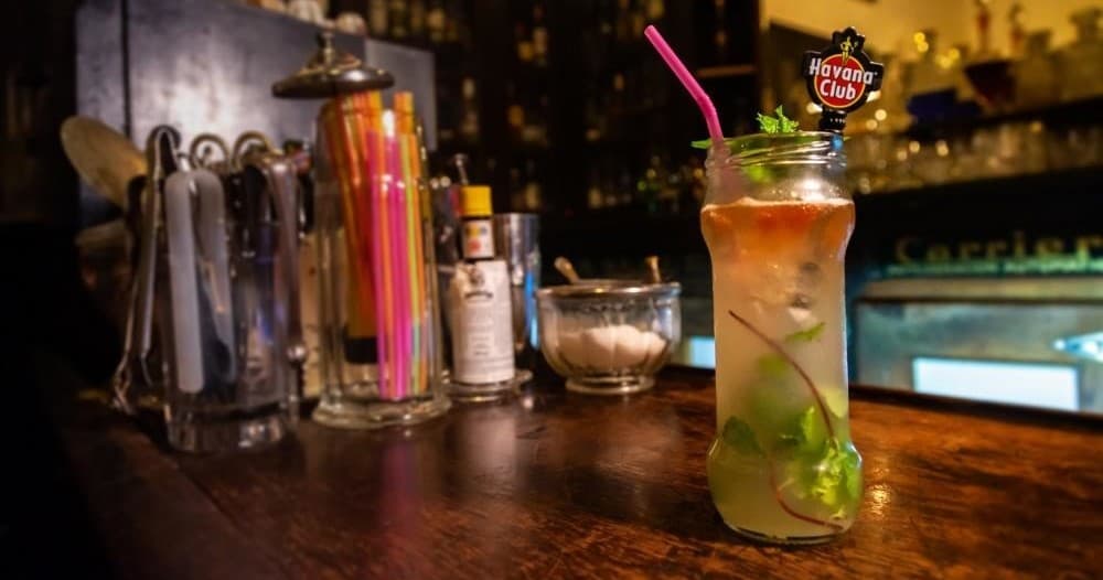 Nightlife & Classic Car Tour with Havana | The Pub Drive