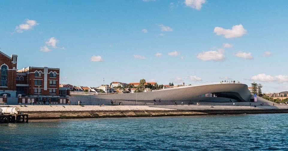 Cultural River Cruise with Royal Marine in Lisboa