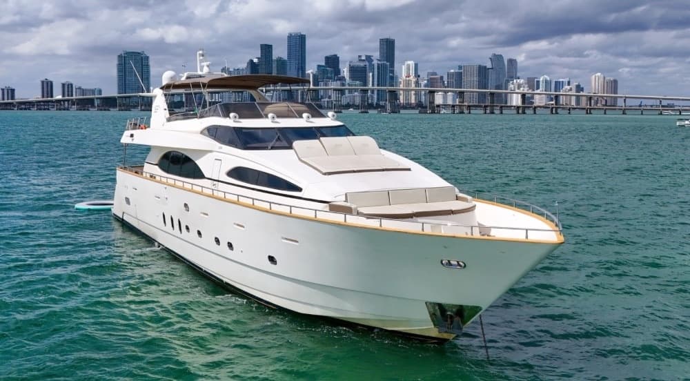 Luxury Yacht Charter on Biscayne Bay with 100 Miami Luxury Rentals