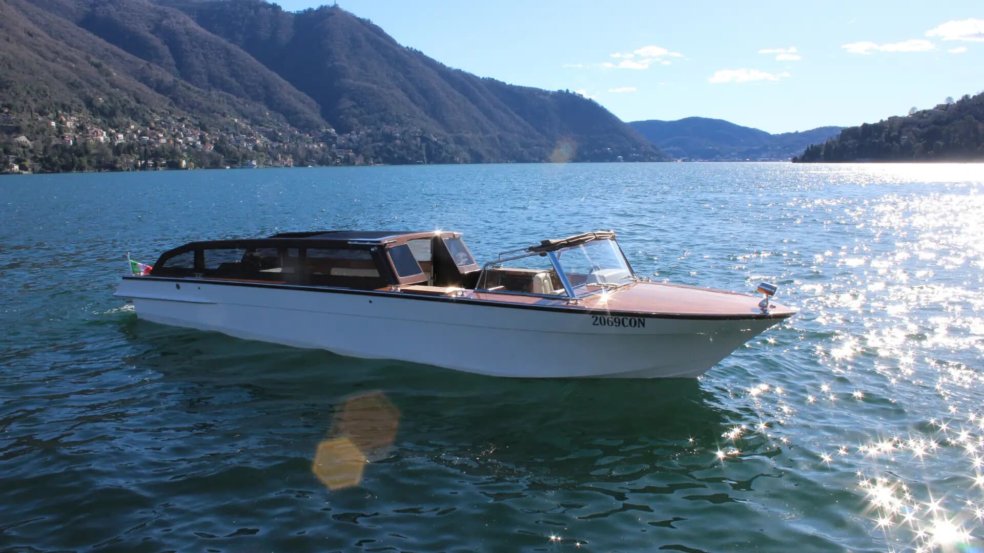 Lake Como villa cruise to Villa Melzi: Bellagio gardens & celebrity villas