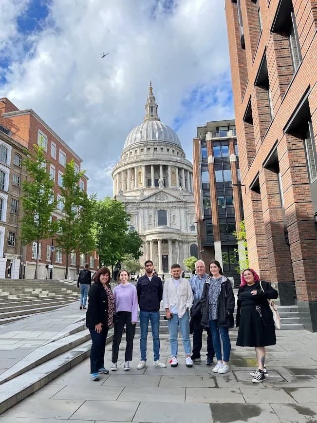 literature-walking-tour-st-pauls-to-southwark-a-level-exam-prep