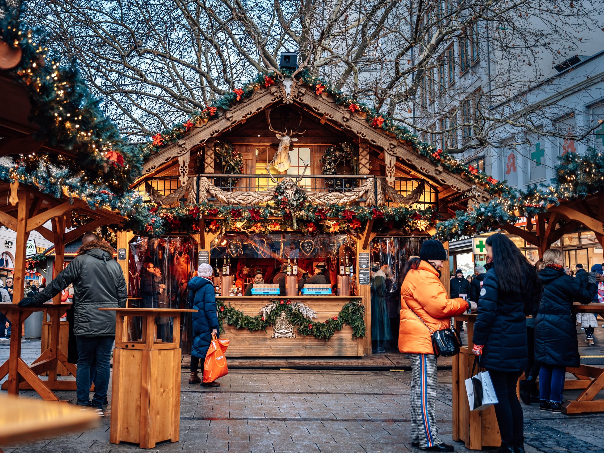 Holiday Food Tour with Radius Tours in Munich