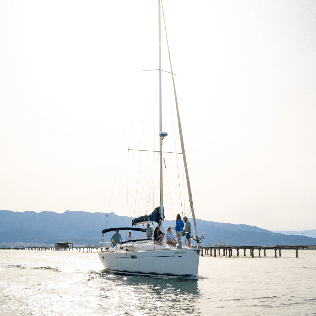 4 Horas de Navegación en velero privado photo 1