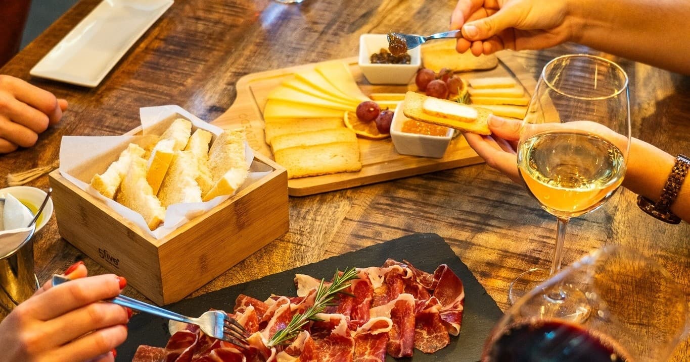 Port Wine & Culinary Tour in Vila Nova de Gaia