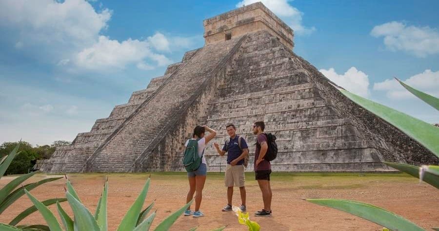 Land Adventures at Chichen Itza with Viajes Tours Maya