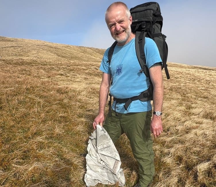 Walking the WWII Aircraft Graveyard of Cwm Eigiau: Llyn Dulyn and Carneddau History