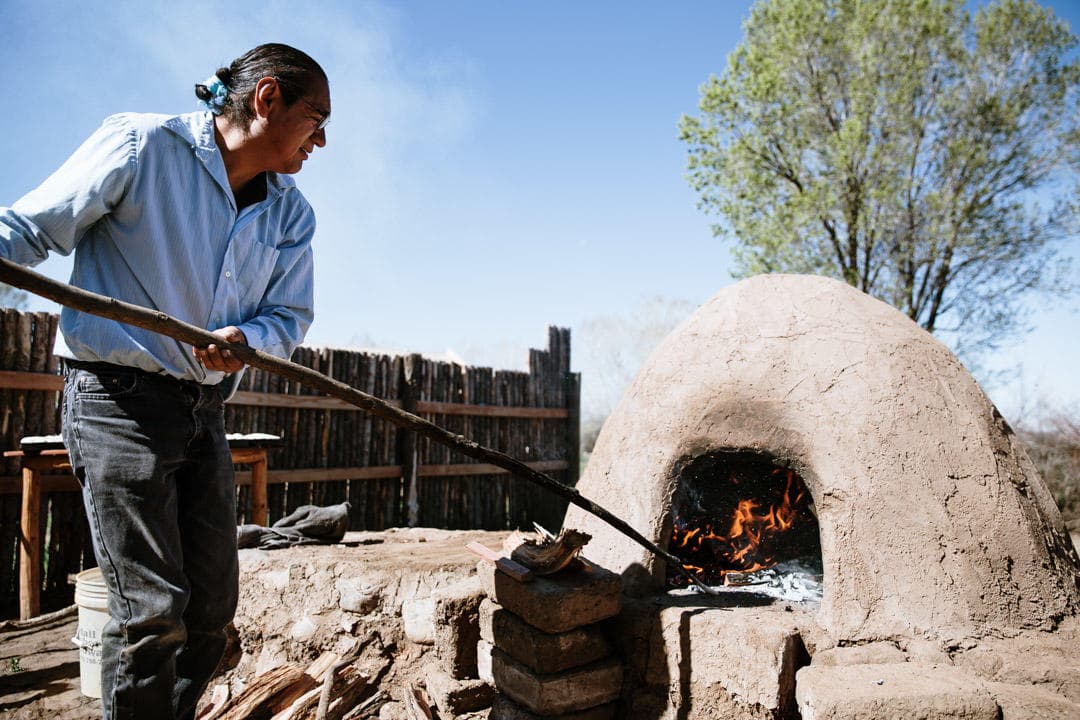 Taos Pueblo Horno Cooking Class Tour in New Mexico
