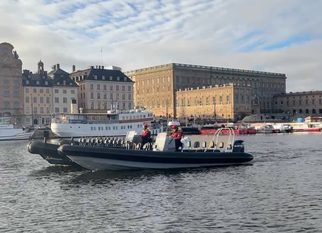 Speed Boat Tour of Stockholm & Vaxholm by Charterbolaget