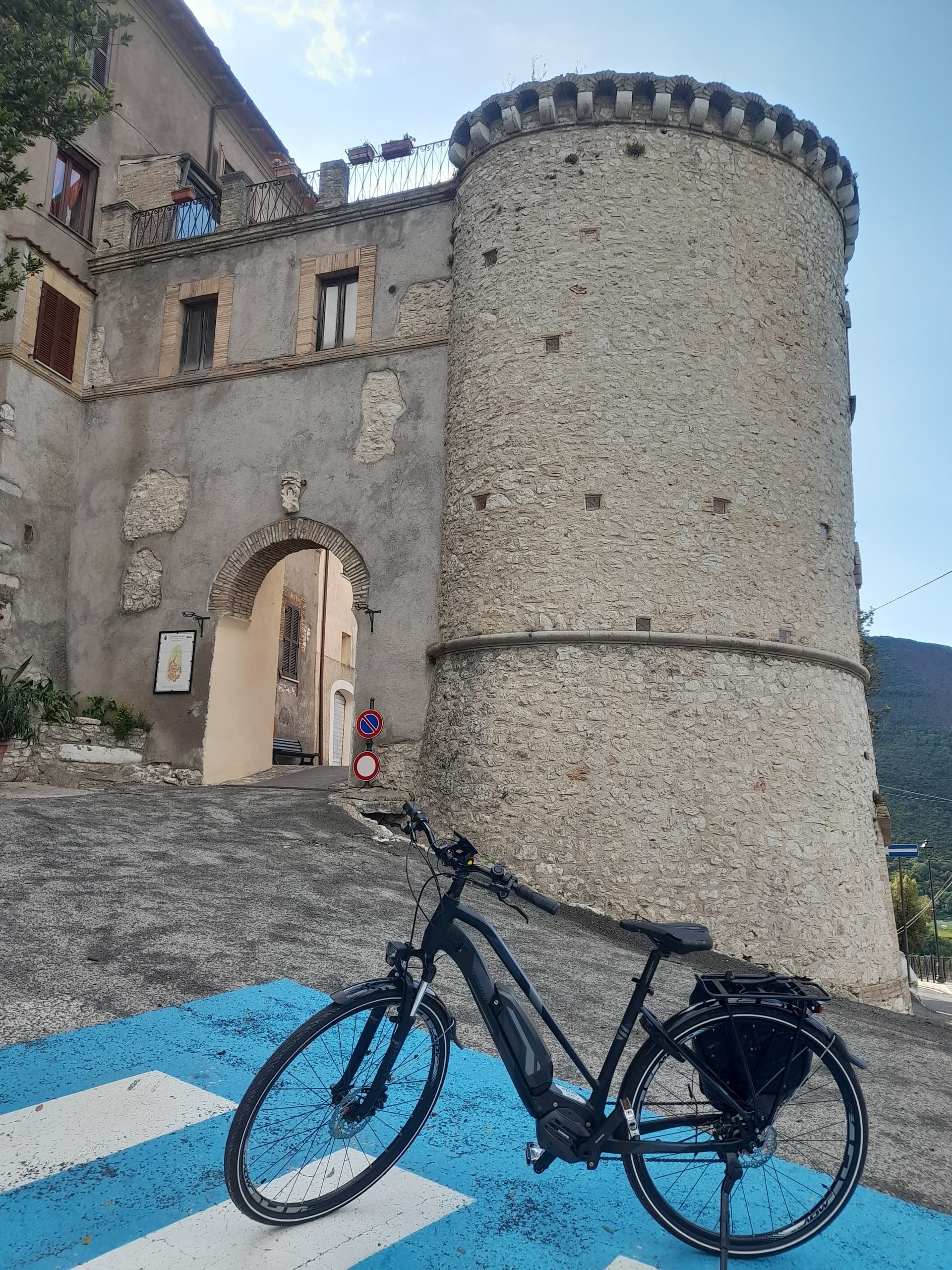 Explore Sabina’s Medieval Villages on a Self-Guided eBike Tour in Casperia, Montasola, and Roccantica