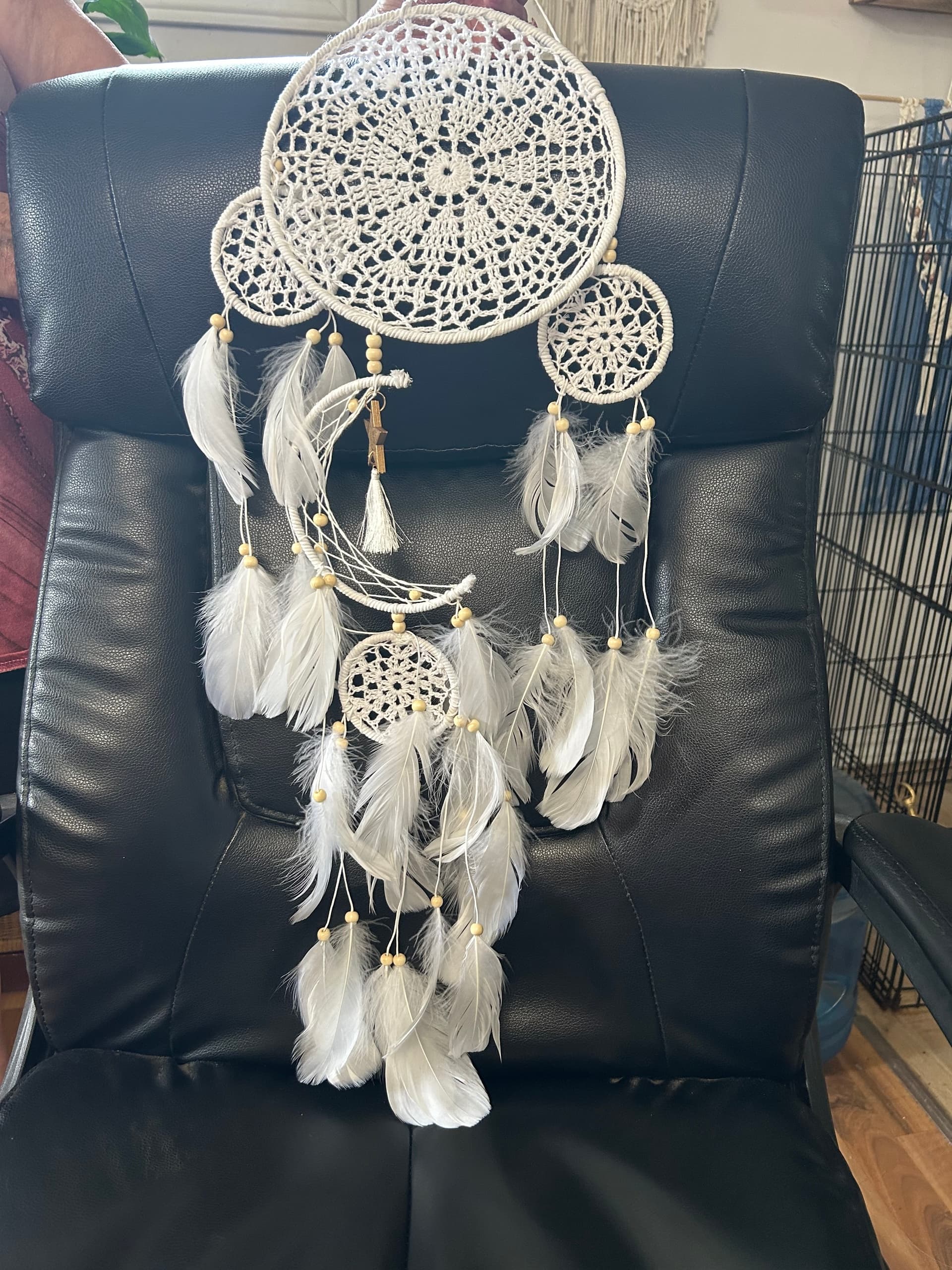 Discover Indigenous Jewelry and Dreamcatcher Crafting in La Baie, Québec