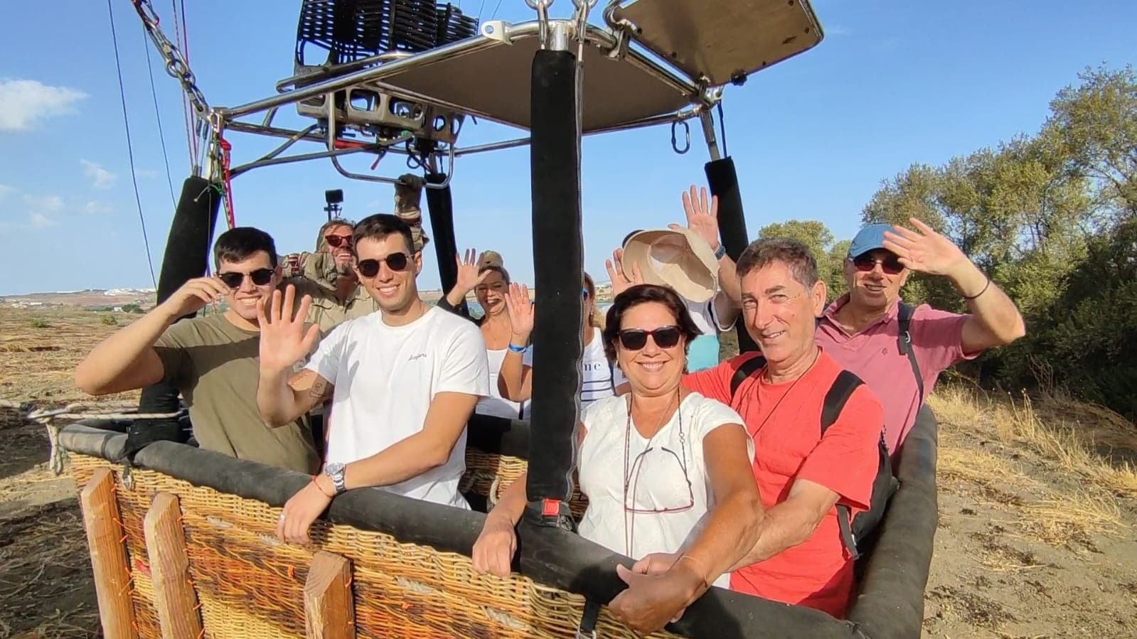 Sunrise Hot-Air Balloon over Alcalá del Júcar: One-Hour Flight with Breakfast and Cava photo 1
