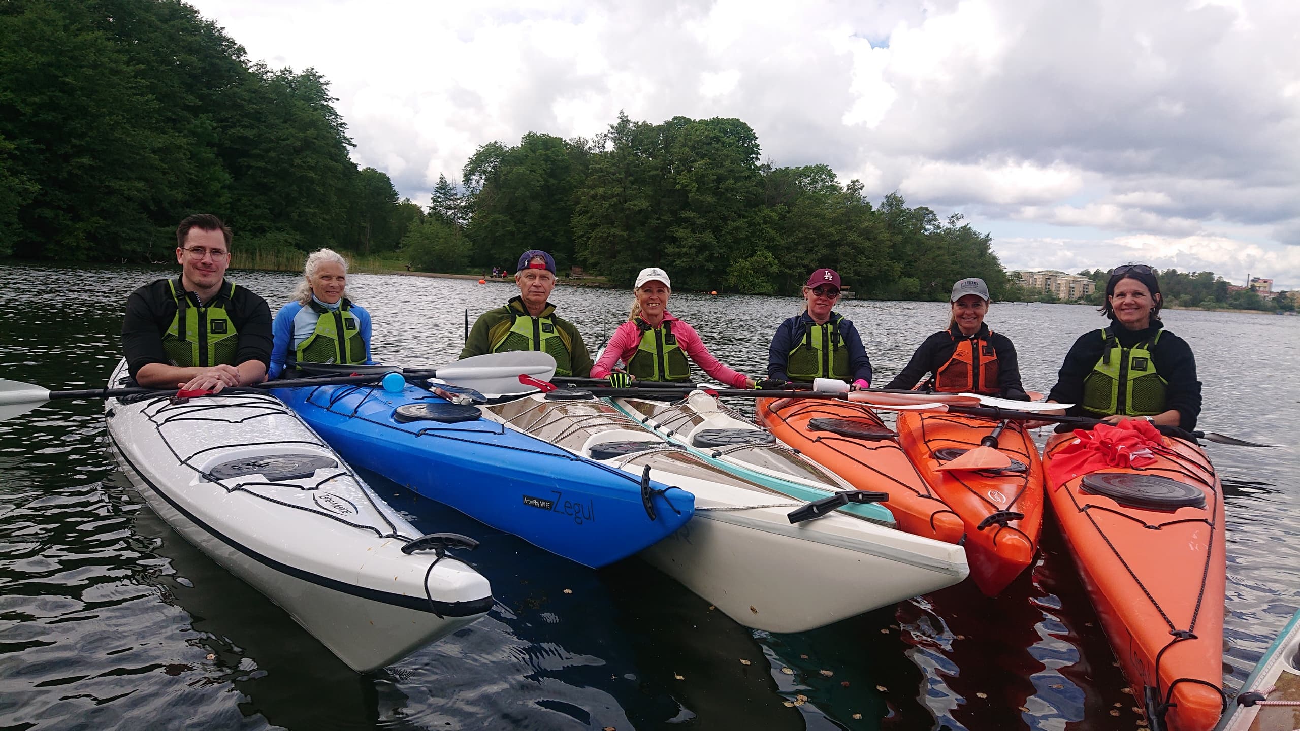 Master Urban Kayaking: Full-Day Gult Paddelpass Course from Pampas Marina, Stockholm photo 1