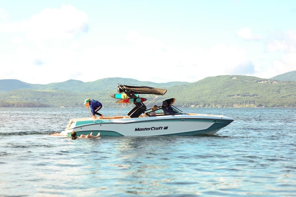 3 Day MasterCraft Boat Rental on Lake Winnipesaukee