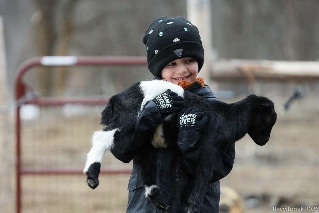 Mother's Day Goat Snuggles — Farm Visit in Martintown, Ontario photo 3