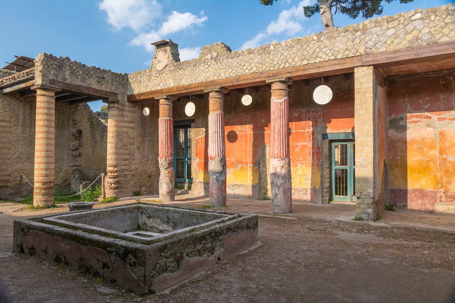 Herculaneum All Inclusive: Skip-the-Line Guided Tour of Ercolano's Ancient Streets photo 1