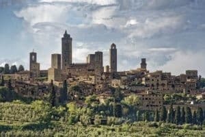 Private Siena and San Gimignano Tour: A Day of Towers, Wine, and Palio History