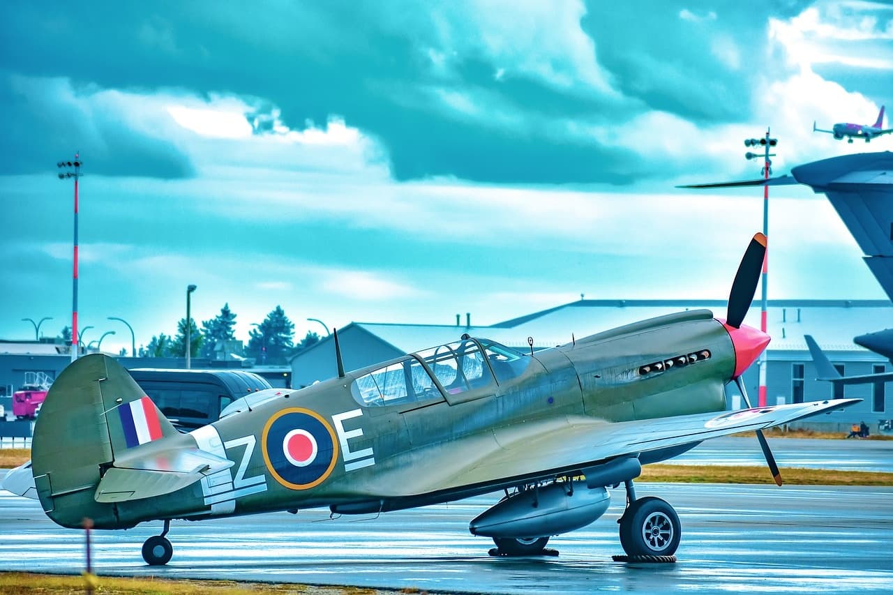 VR WWII Flight Simulation at Altitude Flight Simulation Calgary