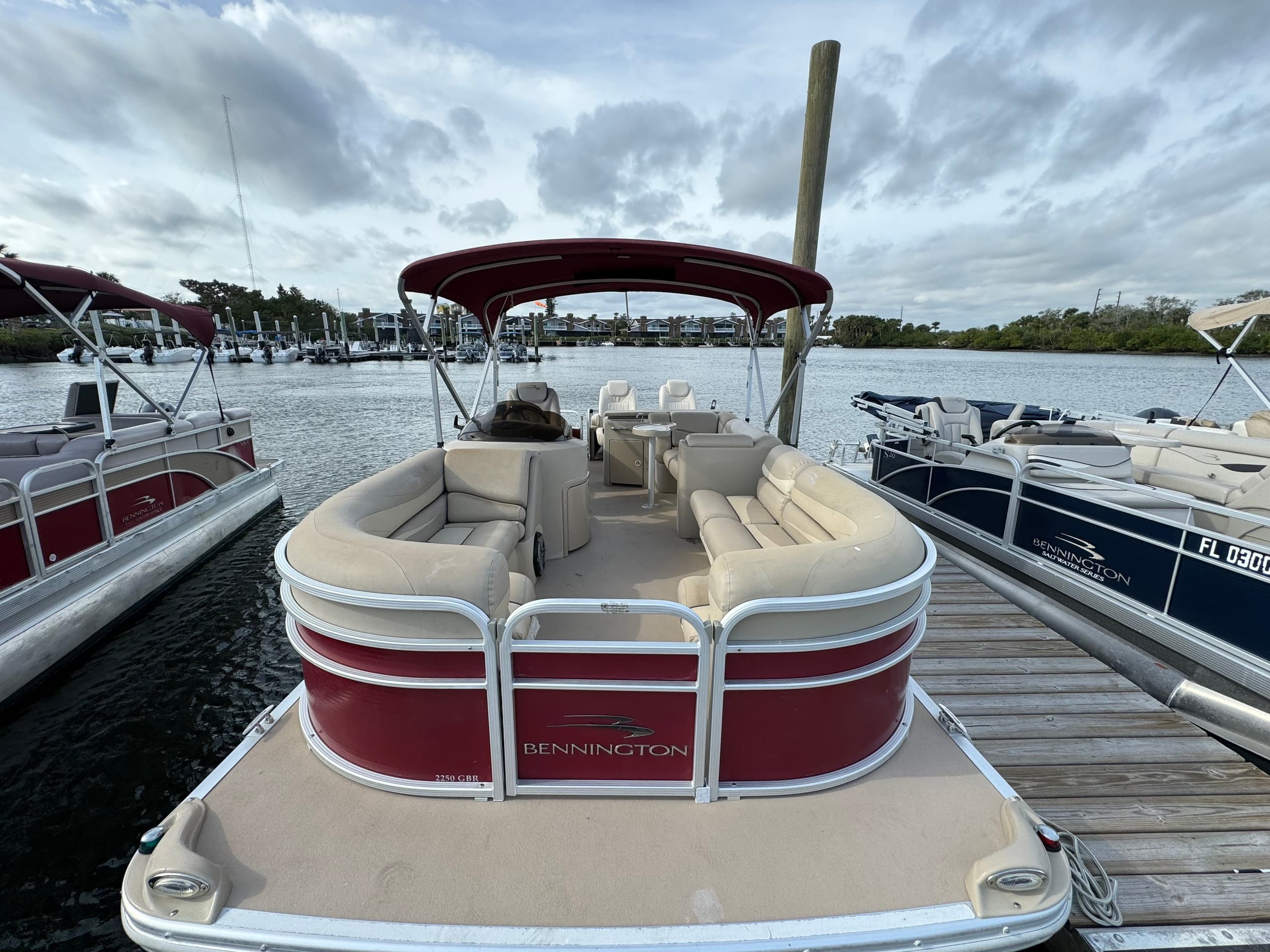 Pontoon Boat Rentals at Sand Dollar - New Smyrna Beach Fun