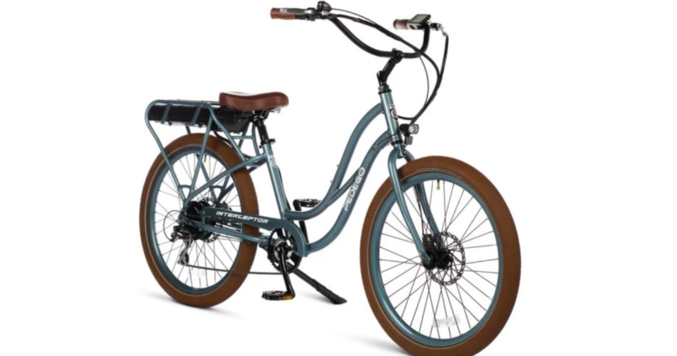 Interceptor 26 Rental: Relaxed E-Bike Adventure in Ft Collins