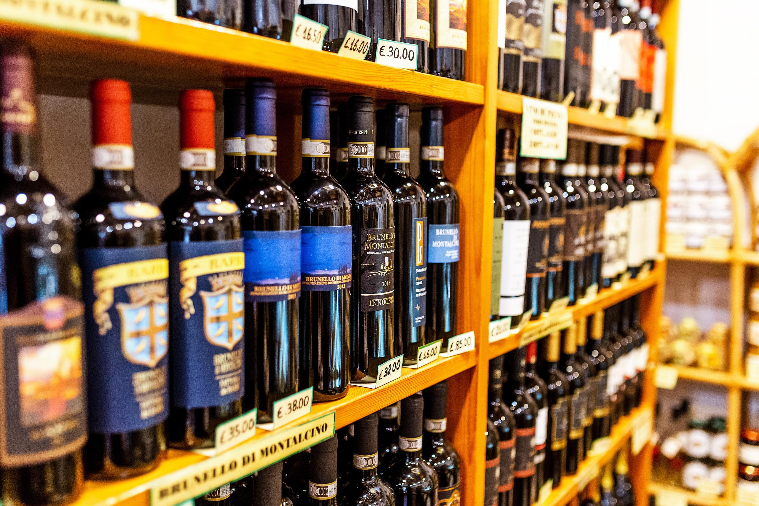 Wine Adventure with Bologna Tour in Val d'Orcia from Siena