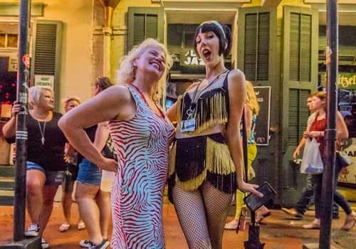 Exploring the Highlights of the New Orleans Garden District: A 2-Hour Walking Tour