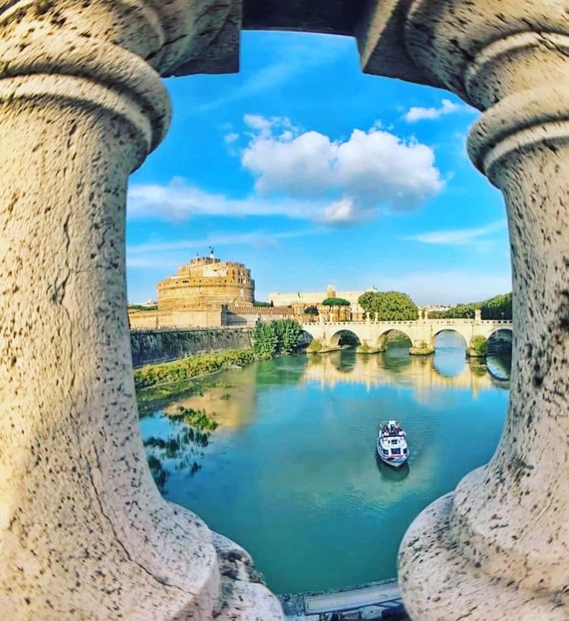 Walking Tour & Boat Ride with Rome Boat Experience in Rome