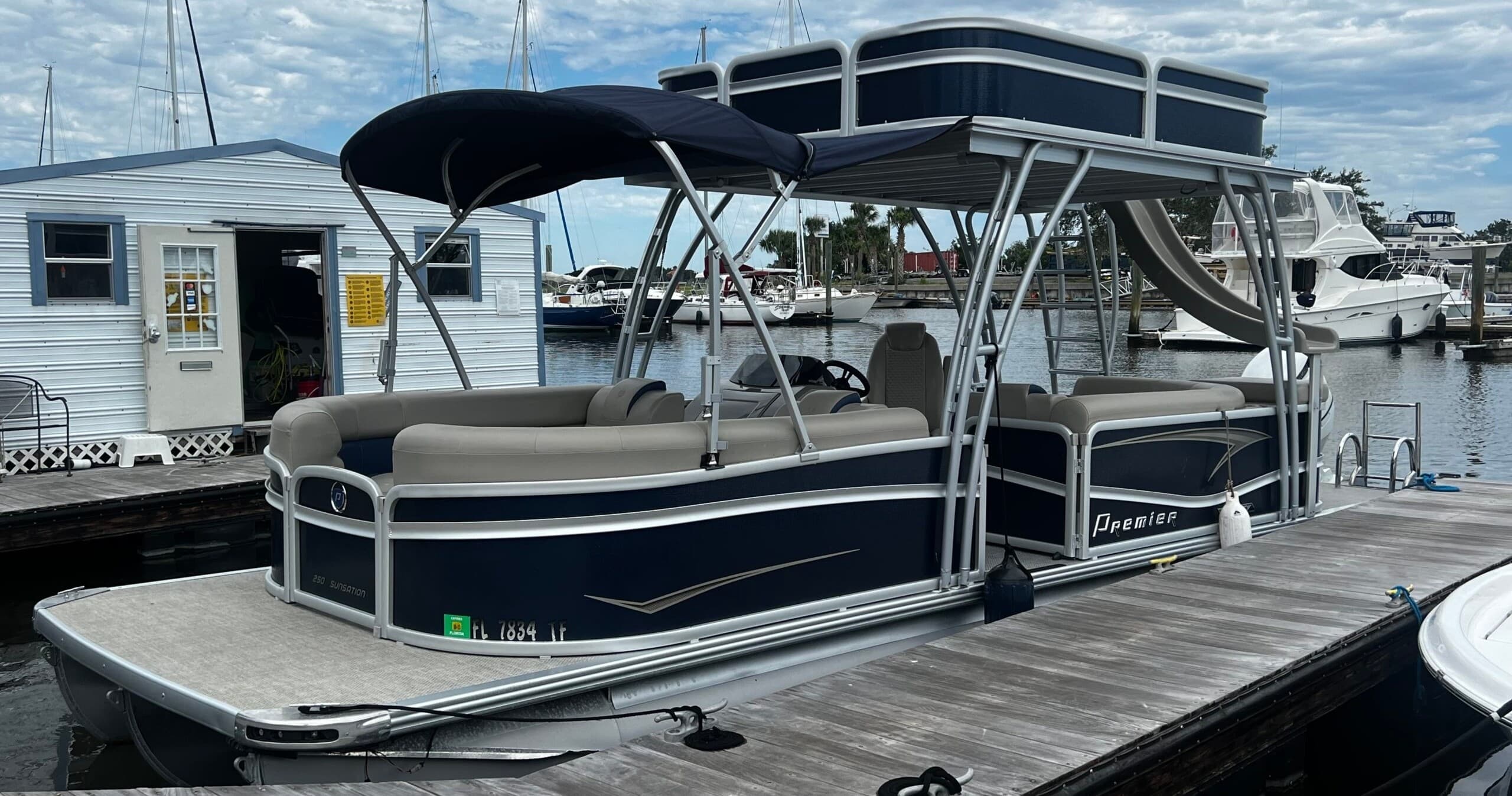 Glide Amelia Island: 20-Foot Deck Pontoon Rentals on Fernandina Beach photo 1