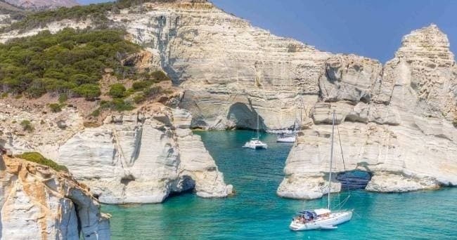 Water-activities & Graces Cruises: Milos Kleftiko Adventure