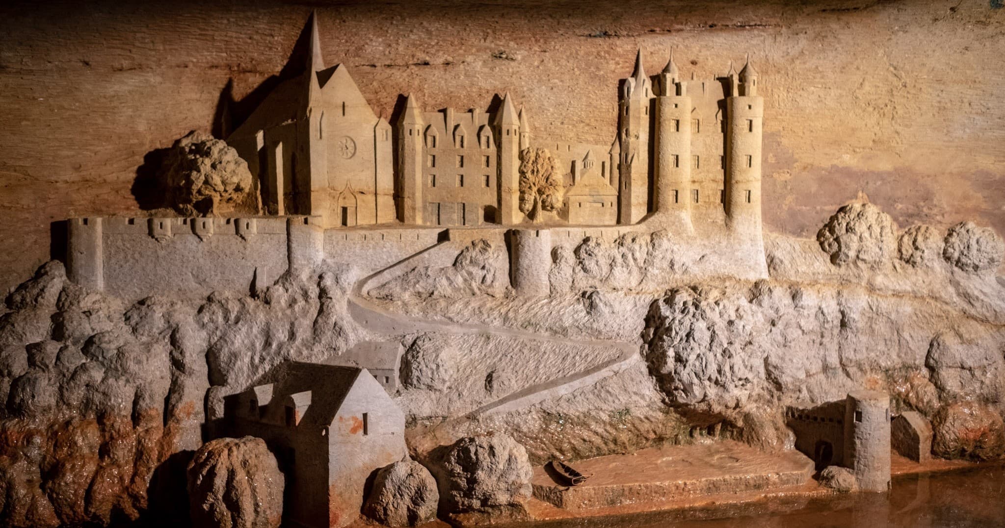 Underground Art & Heritage with Groupe Troglonature in Saumur