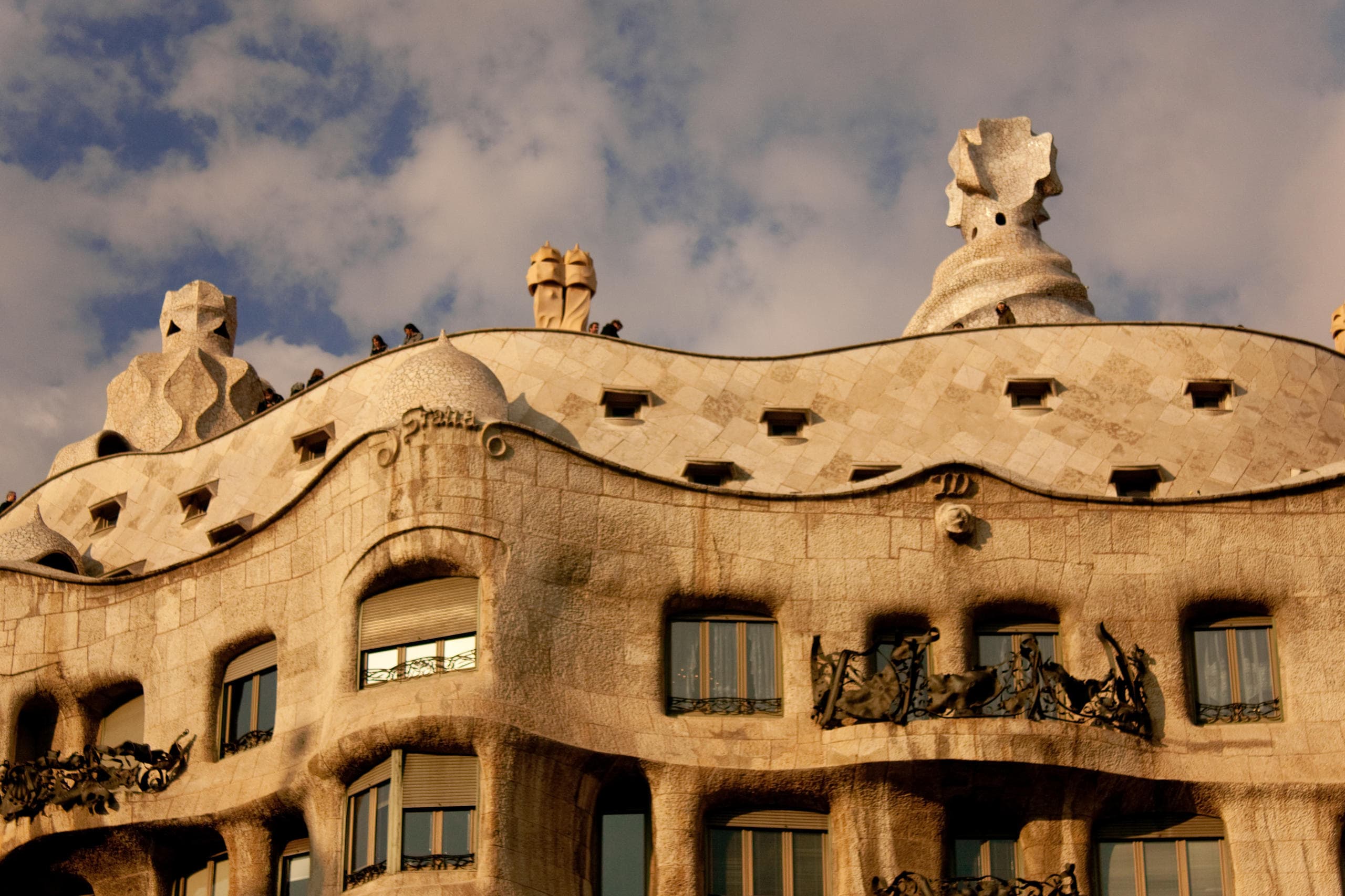 Outdoor Adventure with Barcelona Architecture Walks in Barcelona