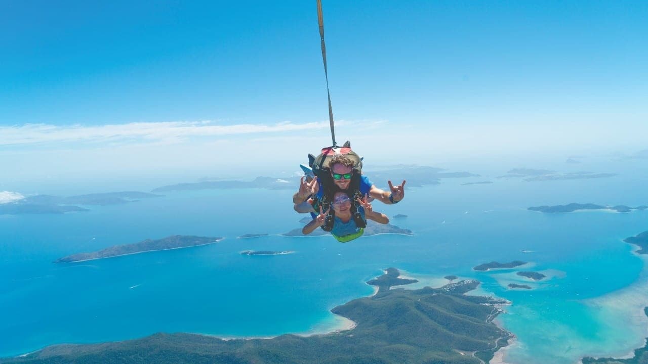 14,000ft Tandem Skydive Over Sunshine Coast: Caloundra West Coastal Jump photo 2