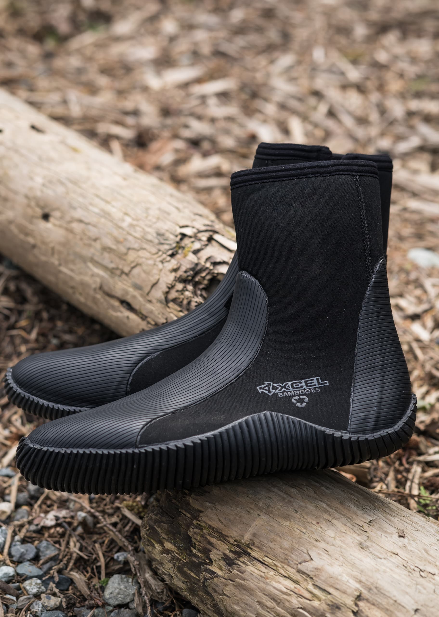 Wetsuit Accessory Rental in Tofino: Stay Warm Surfing Clayoquot Sound photo 2