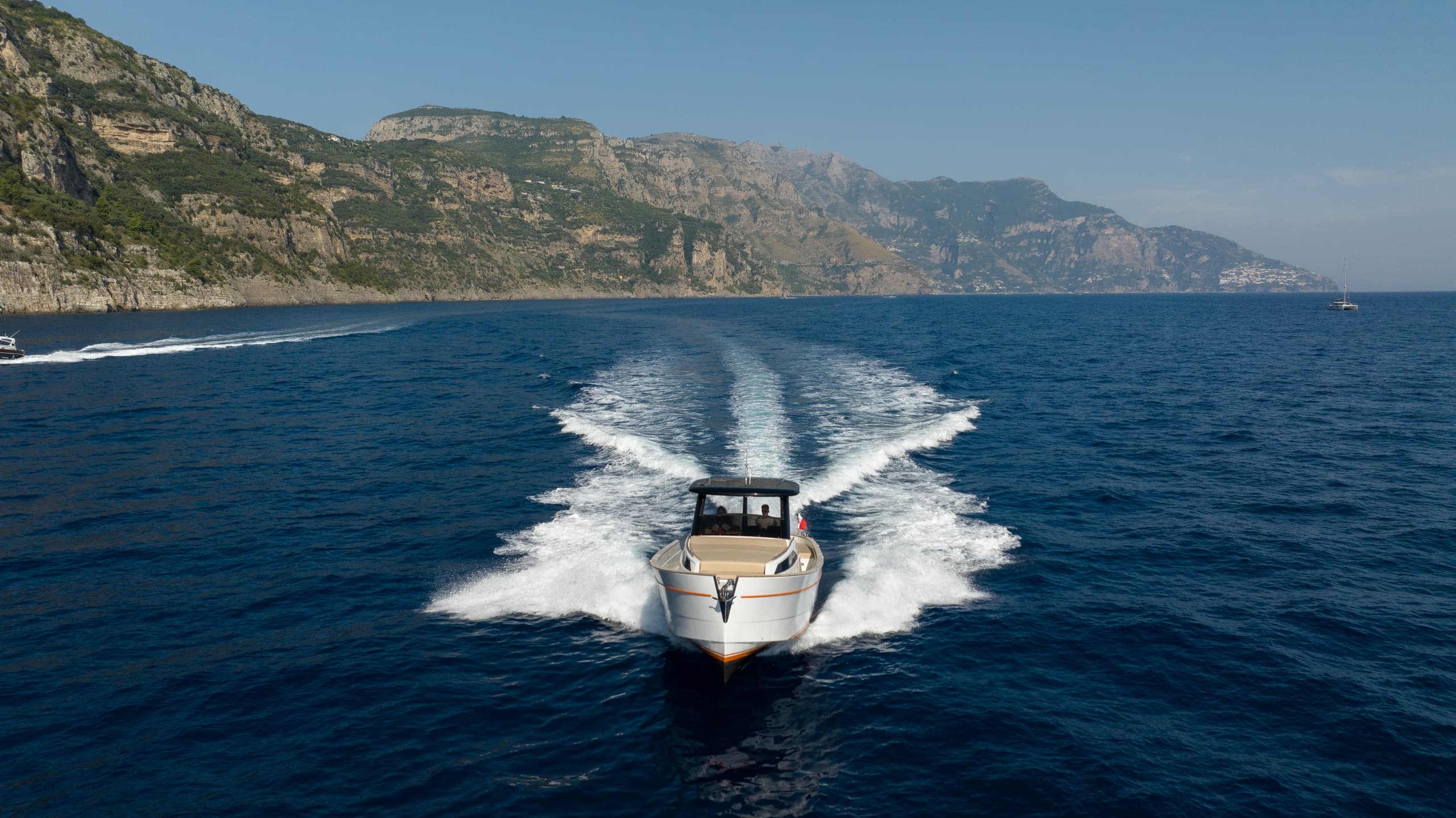 Private Boat Tour to Positano & Amalfi from Sorrento