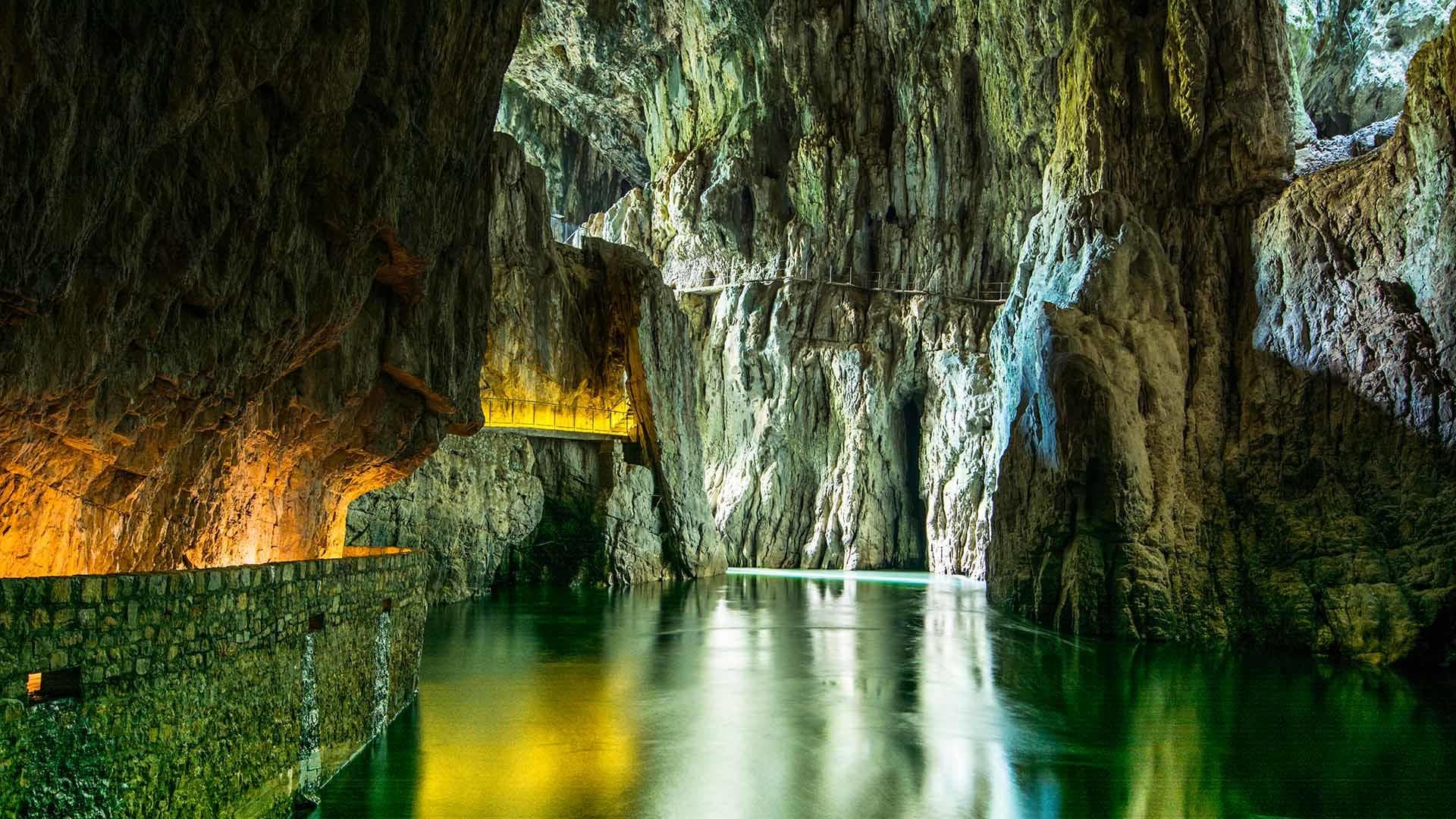 Škocjanske Jame & Coastal Adventure by Ljubljana Tourism