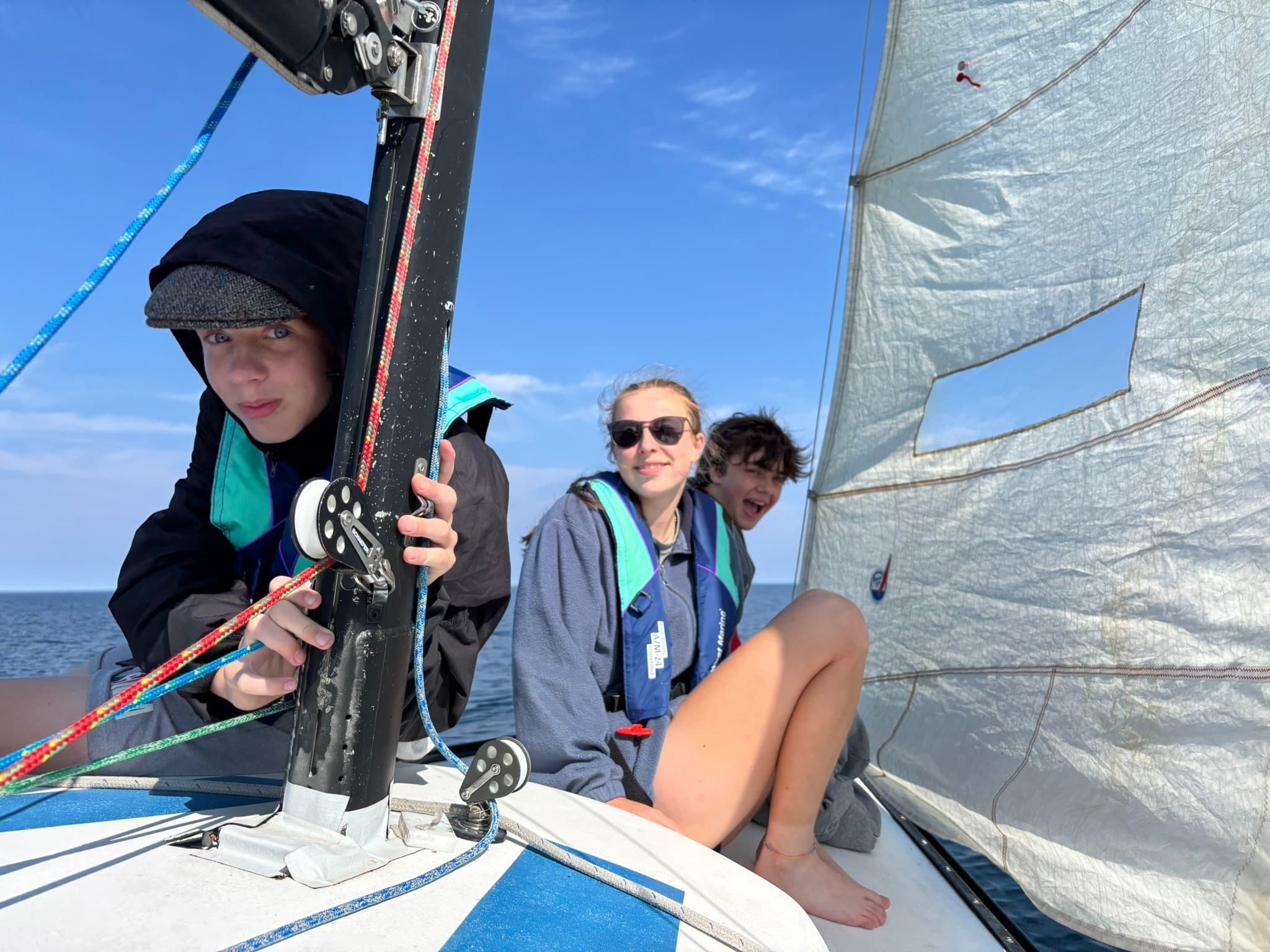 Hands-On Harbor Sailing in Grand Marais: 90-Minute Small-Group Cruise photo 4