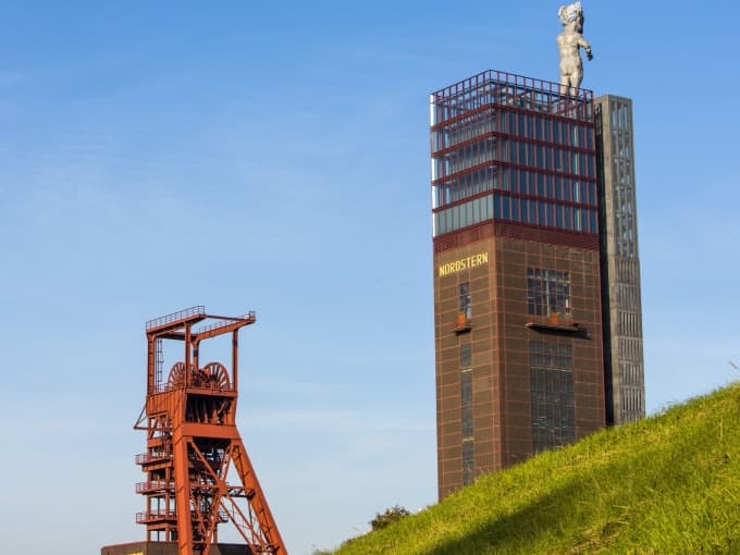 Cycle the Emscher Landscape Park: 6-Hour Guided Tour Through the Ruhr's Green Heart