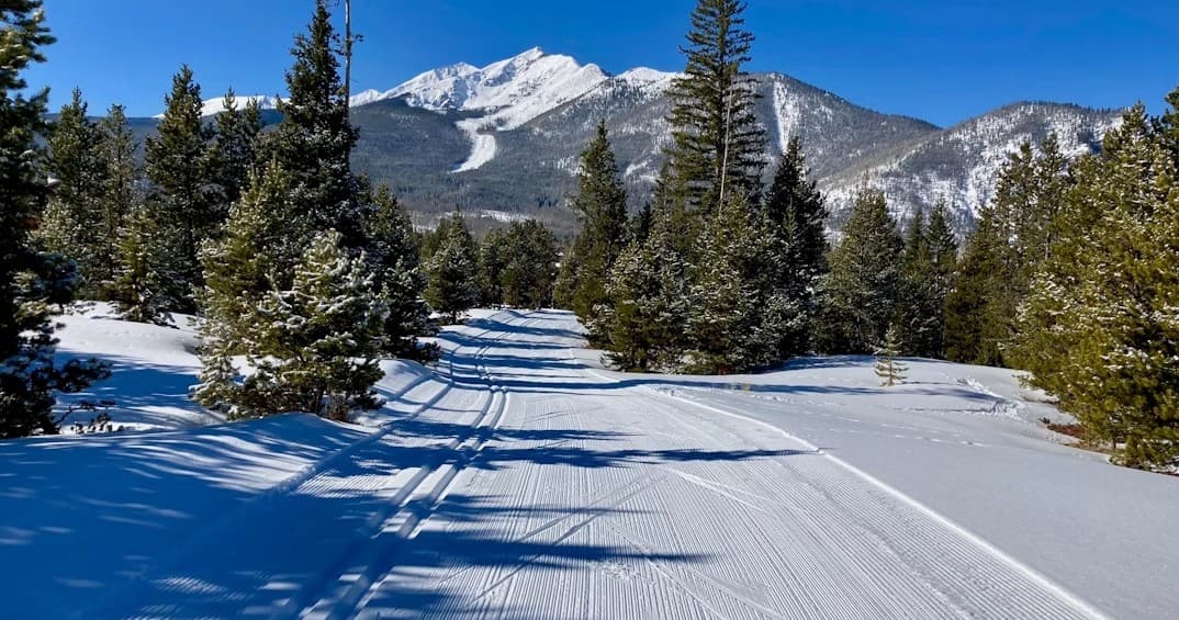 Sharpen Your Kick-and-Glide: Intermediate Track Skiing Lesson at Badger Pass