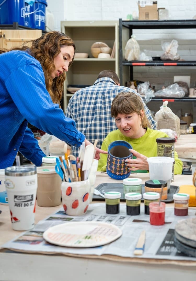 Pottery Craft at Black Hound Clay Studio in the West