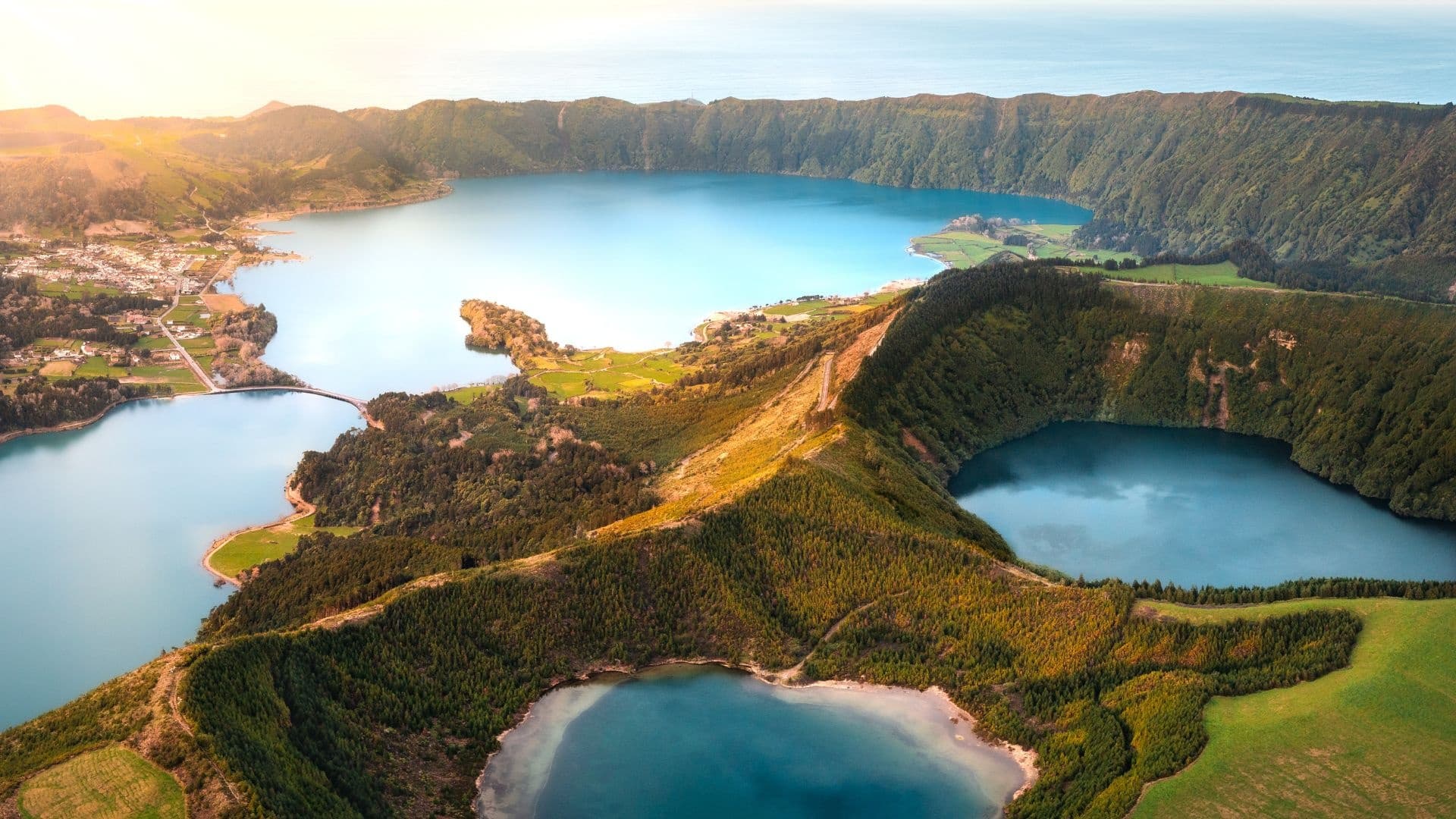 Sete Cidades Jeep & Lakes Adventure with Futurismo Azores