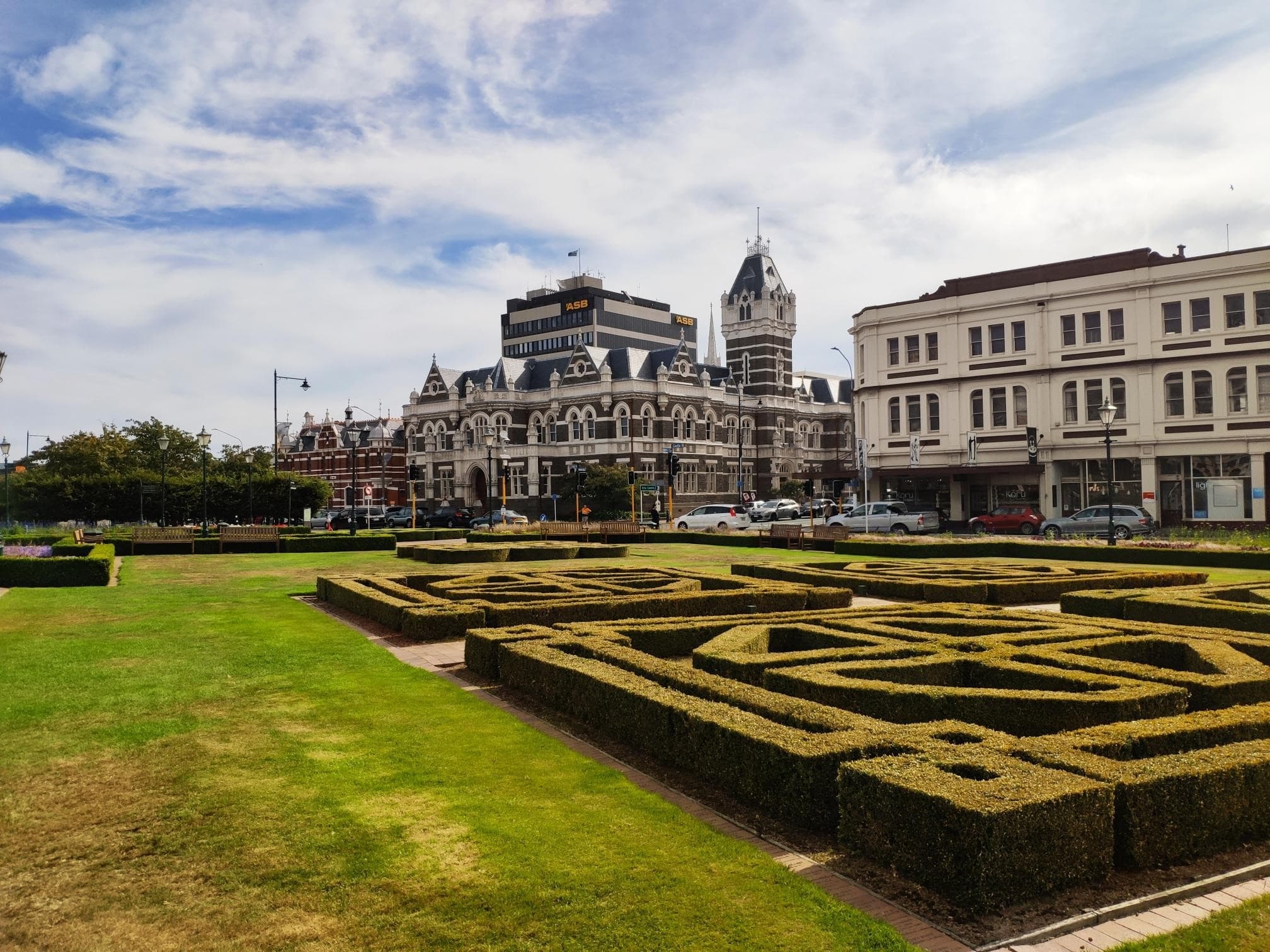 Explore Dunedin’s Mainland Peninsula: Heritage and Wild Coastal Adventure