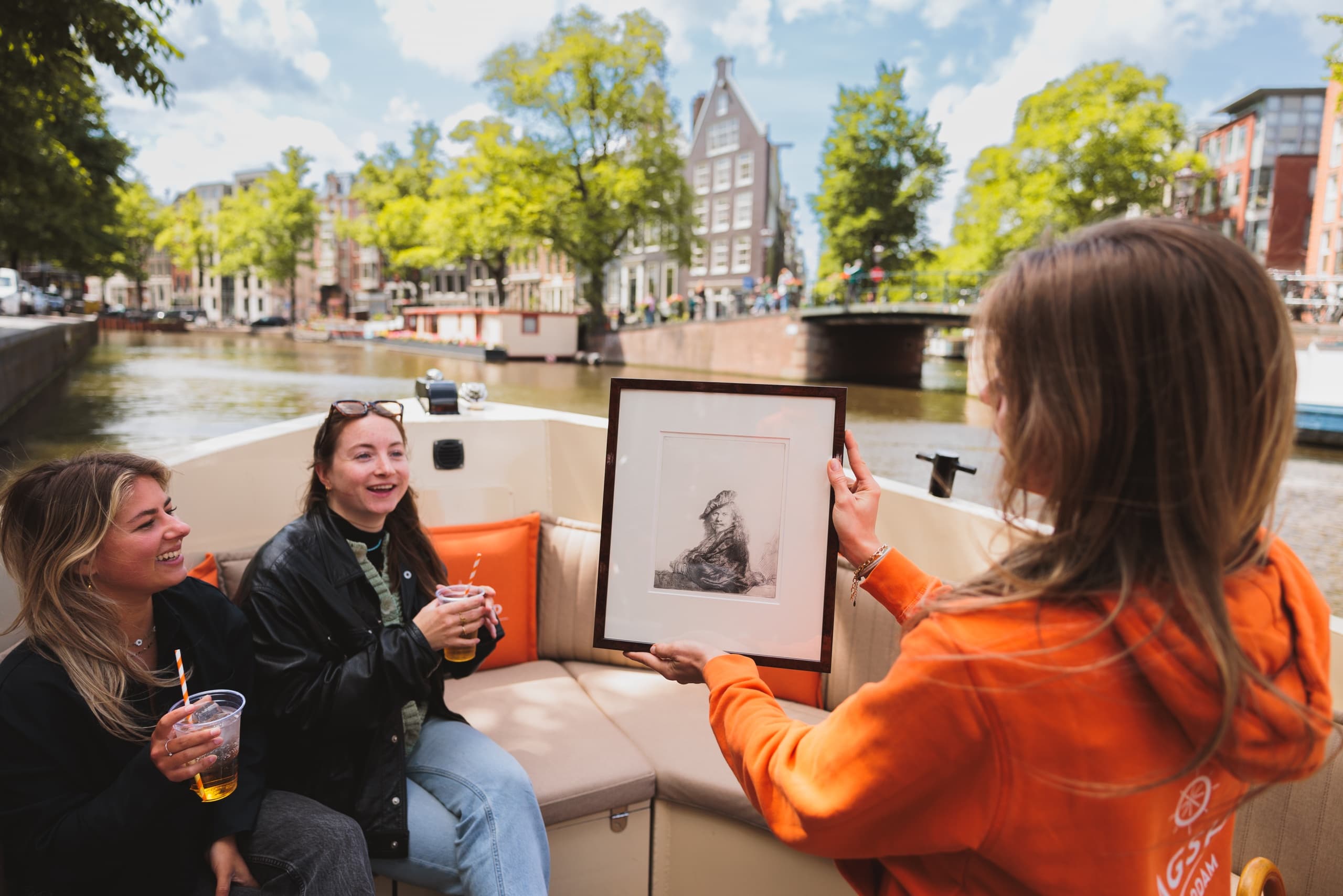 Rembrandt Cruise: Canal Tours with Flagship Amsterdam