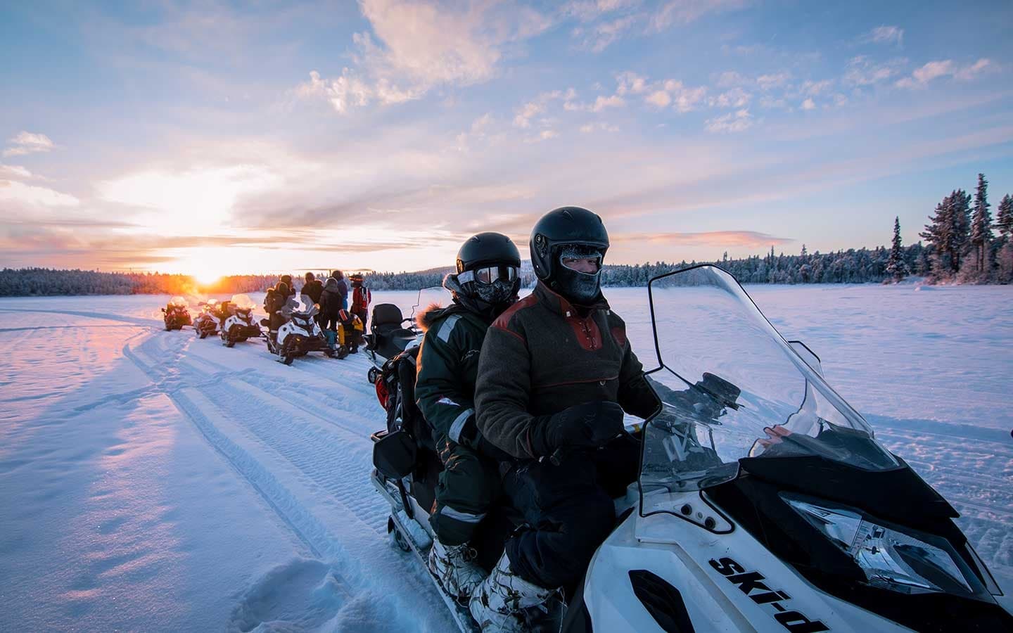 Snowmobile Adventure with Kiruna Guidetur in Lappland