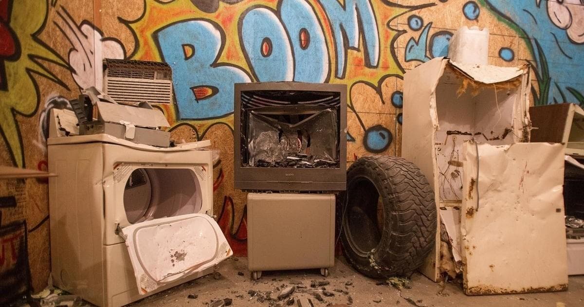 Rage in the Cage: Ultimate Stress Relief in Tucson, AZ